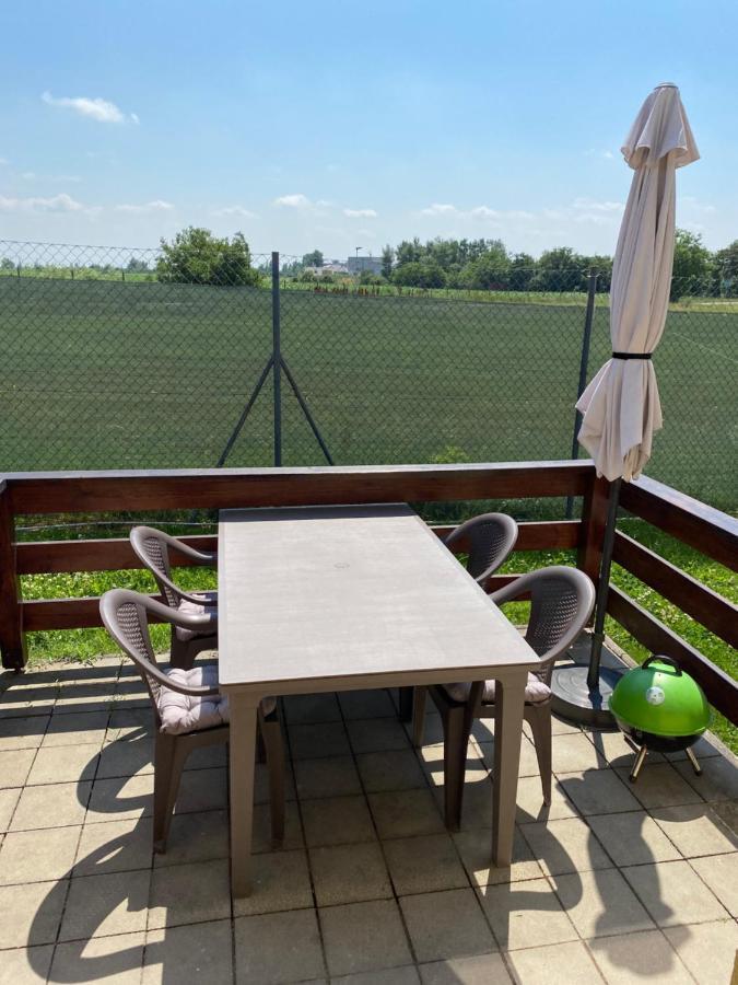 Apartman Delfin Senec Bagian luar foto